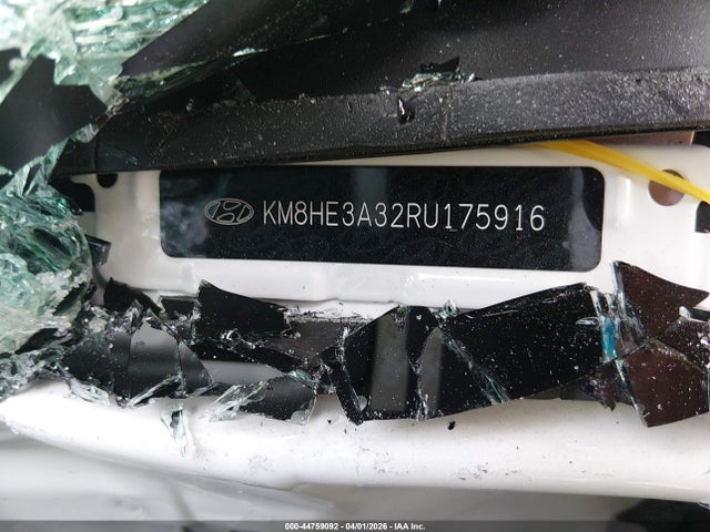 Hyundai Kona Limited 2024 KM8HE3A32RU175916 Image 9