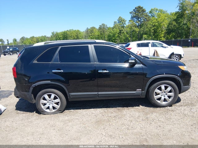 2013 Kia Sorento Lx V6 მანქანა იყიდება აუქციონზე, vin: 5XYKTDA29DG316486, აუქციონის ნომერი: 44759095