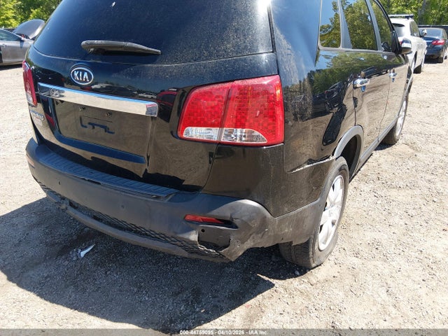 2013 Kia Sorento Lx V6 მანქანა იყიდება აუქციონზე, vin: 5XYKTDA29DG316486, აუქციონის ნომერი: 44759095
