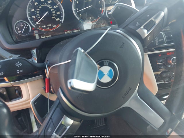 Продажа на аукционе авто 2017 Bmw X5 Xdrive35i, vin: 5UXKR0C31H0V71883, номер лота: 44759106
