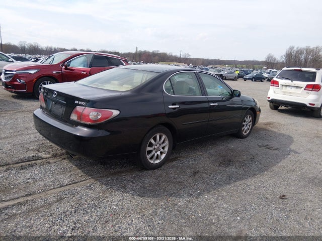 Auction sale of the 2002 Lexus Es 300, vin: JTHBF30G625031652, lot number: 44759108