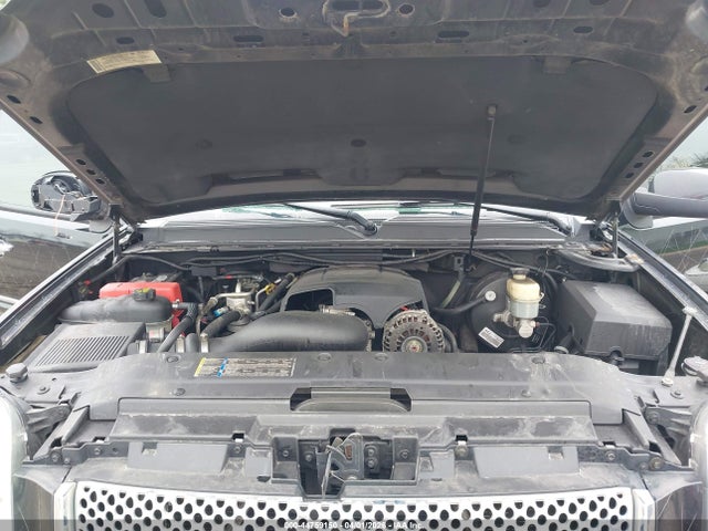 44759150 :رقم المزاد ، 1GKFK63847J171870 vin ، 2007 Gmc Yukon Denali مزاد بيع