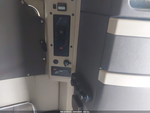 Продаж на аукціоні авто 2018 Volvo Vnl, vin: 4V4NC9EH0JN893554, номер лоту: 44759151