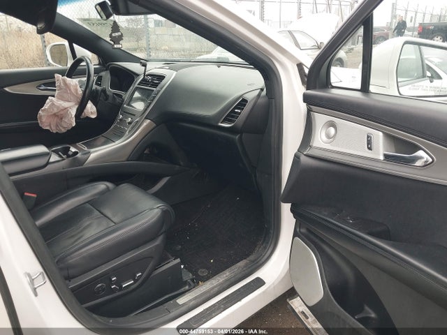 Продаж на аукціоні авто 2017 Lincoln Mkx Reserve, vin: 2LMPJ8LP5HBL38099, номер лоту: 44759153