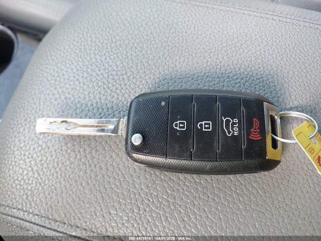 Продаж на аукціоні авто 2015 Kia Sorento Lx, vin: 5XYKT3A67FG623509, номер лоту: 44759161