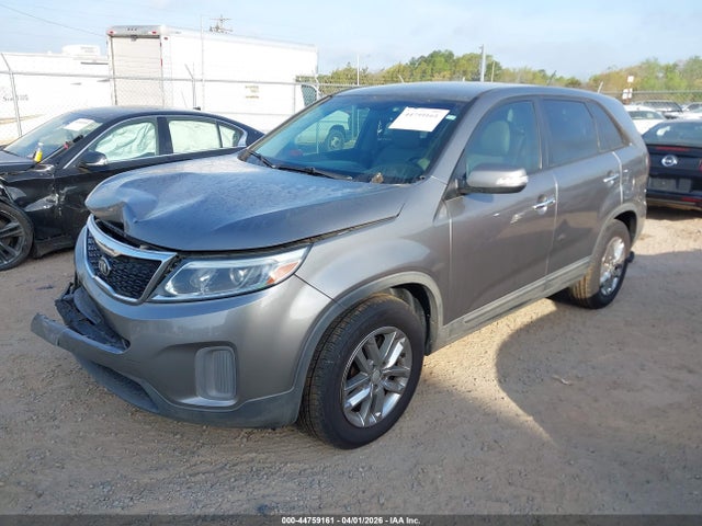 Продаж на аукціоні авто 2015 Kia Sorento Lx, vin: 5XYKT3A67FG623509, номер лоту: 44759161