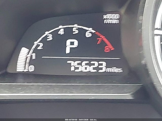 44759180 :رقم المزاد ، 3MZBN1U75JM214842 vin ، 2018 Mazda Mazda3 Sport مزاد بيع