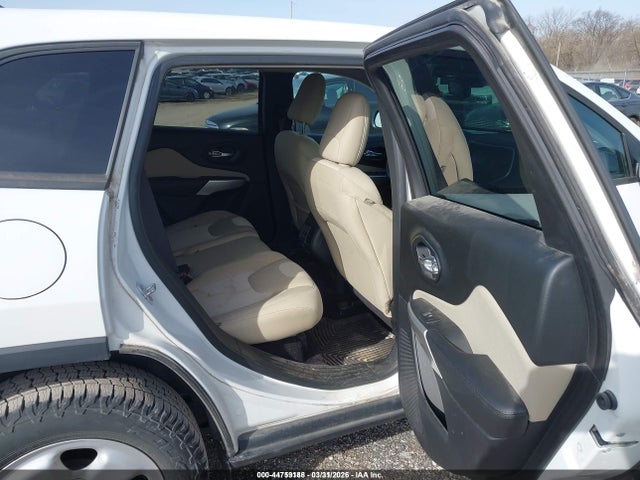 2017 JEEP CHEROKEE 1C4PJMAB6HW581824 Photo 7