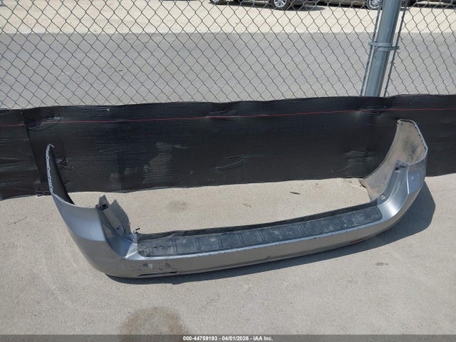 5TDYK3DCXGS706371 Toyota Sienna Xle 8 Passenger