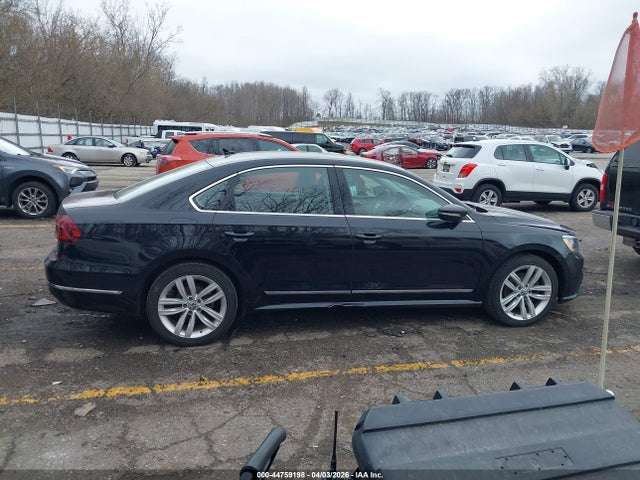 Продаж на аукціоні авто 2018 Volkswagen Passat 2.0t Sel Premium, vin: 1VWCA7A36JC003641, номер лоту: 44759198