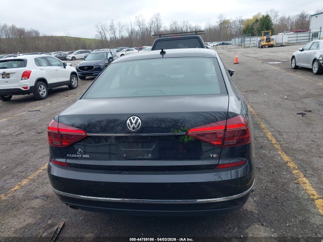 Продаж на аукціоні авто 2018 Volkswagen Passat 2.0t Sel Premium, vin: 1VWCA7A36JC003641, номер лоту: 44759198