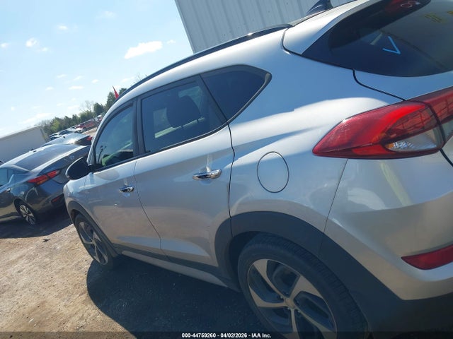 Продаж на аукціоні авто 2018 Hyundai Tucson Limited, vin: KM8J33A28JU822516, номер лоту: 44759260