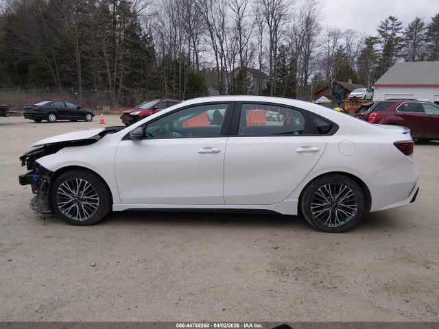 Продажа на аукционе авто 2023 Kia Forte Gt-line, vin: 3KPF54AD7PE547613, номер лота: 44759268