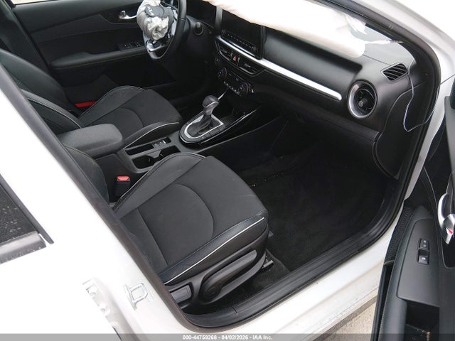 Продажа на аукционе авто 2023 Kia Forte Gt-line, vin: 3KPF54AD7PE547613, номер лота: 44759268