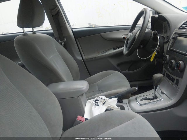 Продаж на аукціоні авто 2013 Toyota Corolla Le, vin: 2T1BU4EE0DC103083, номер лоту: 44759271