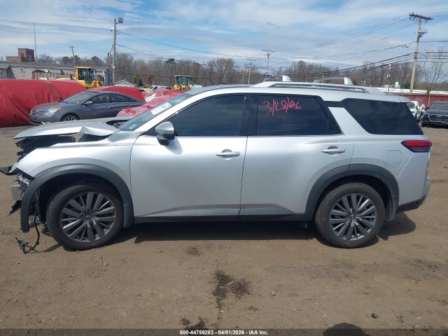 44759283 :رقم المزاد ، 5N1DR3CD8SC212794 vin ، 2025 Nissan Pathfinder Sl 4wd مزاد بيع