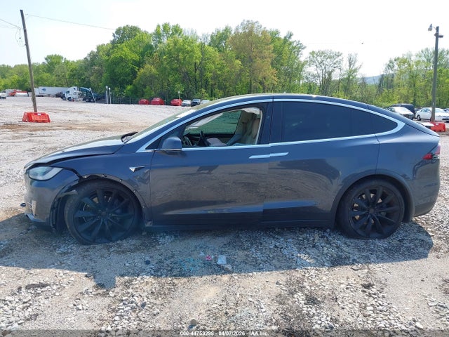 Aukcja sprzedaży 2017 Tesla Model X 100d/75d/90d, vin: 5YJXCDE24HF052221, numer aukcji: 44759298