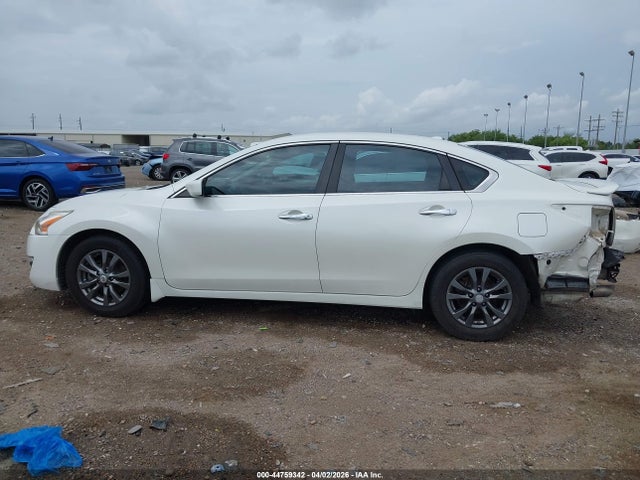 Nissan Altima 2.5 S 2015 1N4AL3AP3FC499639 Image 15