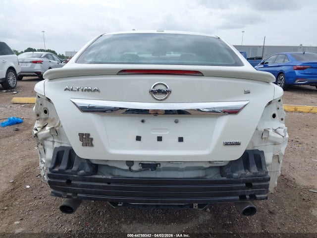 Nissan Altima 2.5 S 2015 1N4AL3AP3FC499639 Image 17