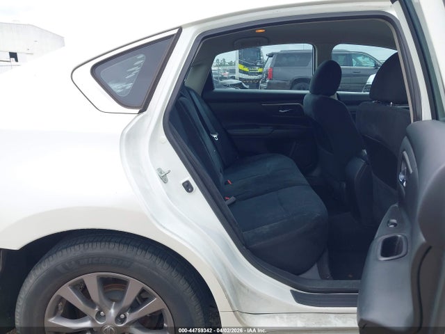 Nissan Altima 2.5 S 2015 1N4AL3AP3FC499639 Image 18