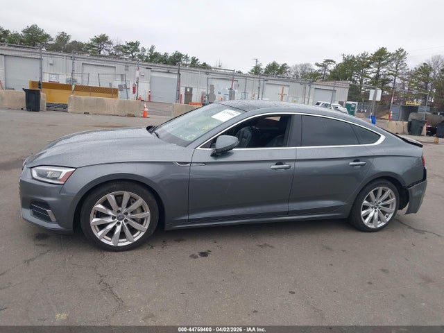 Продажа на аукционе авто 2018 Audi A5 2.0t Premium, vin: WAUBNCF59JA029617, номер лота: 44759400