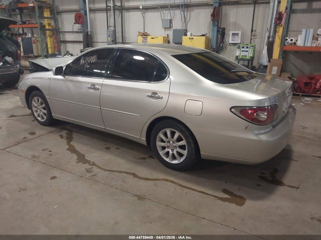 2004 Lexus Es 330 მანქანა იყიდება აუქციონზე, vin: JTHBA30G445045793, აუქციონის ნომერი: 44759449