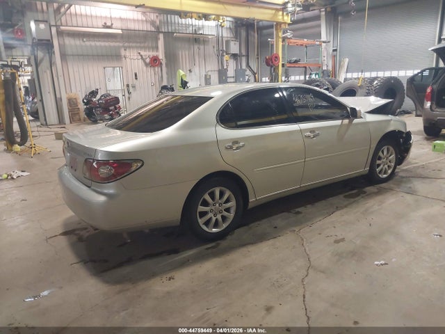 2004 Lexus Es 330 მანქანა იყიდება აუქციონზე, vin: JTHBA30G445045793, აუქციონის ნომერი: 44759449