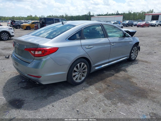 2017 Hyundai Sonata Sport მანქანა იყიდება აუქციონზე, vin: 5NPE34AF3HH567681, აუქციონის ნომერი: 44759460