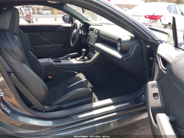 44759464 :رقم المزاد ، JF1ZNBE16S8752009 vin ، 2025 Toyota Gr86 Premium مزاد بيع