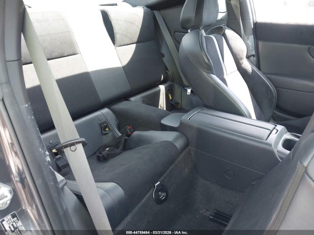 44759464 :رقم المزاد ، JF1ZNBE16S8752009 vin ، 2025 Toyota Gr86 Premium مزاد بيع