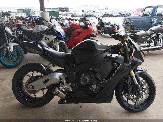44759485 :رقم المزاد ، JH2SC7717JK101010 vin ، 2018 Honda Cbr1000 Rr مزاد بيع