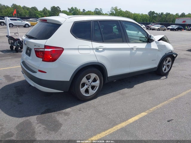 2011 BMW X3 5UXWX5C5XBL708671 Photo 3