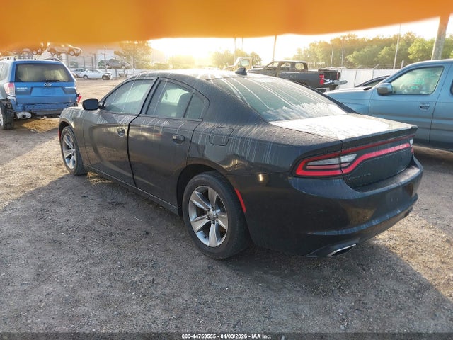2016 Dodge Charger Sxt მანქანა იყიდება აუქციონზე, vin: 2C3CDXHGXGH266227, აუქციონის ნომერი: 44759555