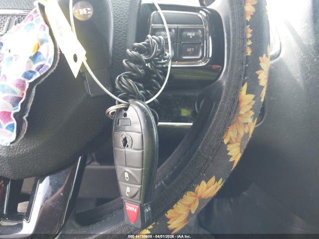 44759605 :رقم المزاد ، 2C4RDGBG7ER362743 vin ، 2014 Dodge Grand Caravan Se 30th Anniversary مزاد بيع