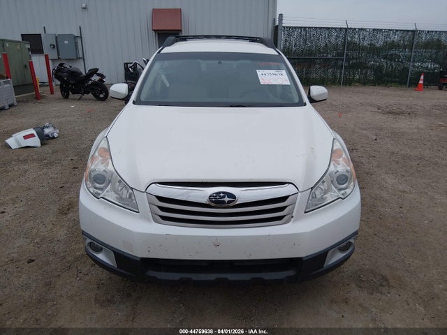 44759638 :رقم المزاد ، 4S4BRBCC2B3357337 vin ، 2011 Subaru Outback 2.5i Premium مزاد بيع