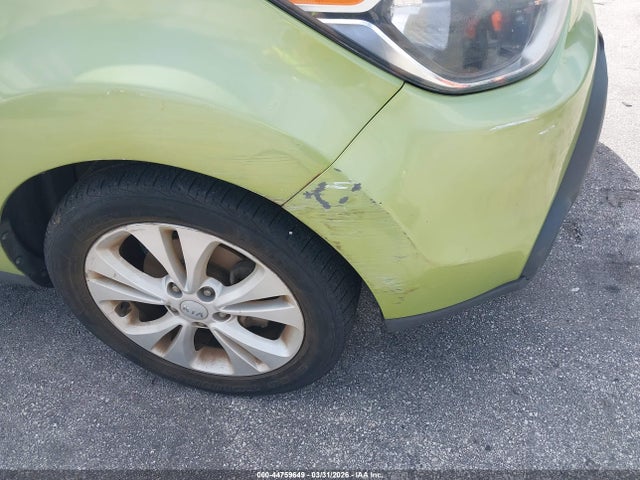 44759649 :رقم المزاد ، KNDJP3A5XF7802874 vin ، 2015 Kia Soul + مزاد بيع