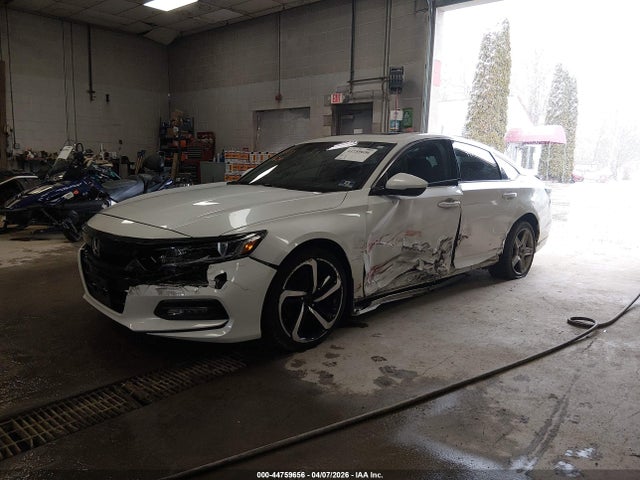 44759656 :رقم المزاد ، 1HGCV2F58JA033970 vin ، 2018 Honda Accord Ex-l 2.0t مزاد بيع