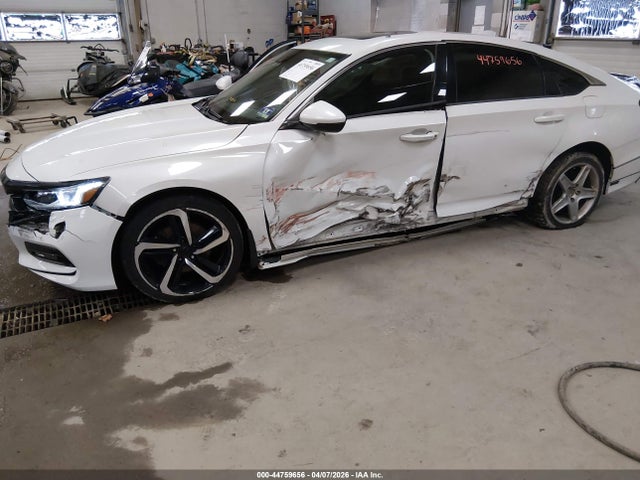 44759656 :رقم المزاد ، 1HGCV2F58JA033970 vin ، 2018 Honda Accord Ex-l 2.0t مزاد بيع