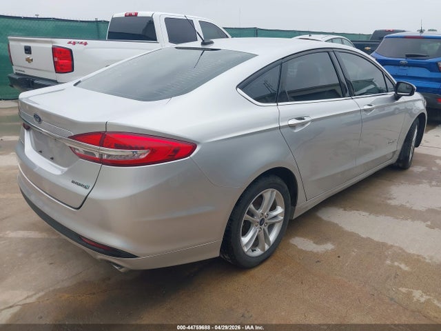 3FA6P0UU7JR278906 Ford Fusion Hybrid S