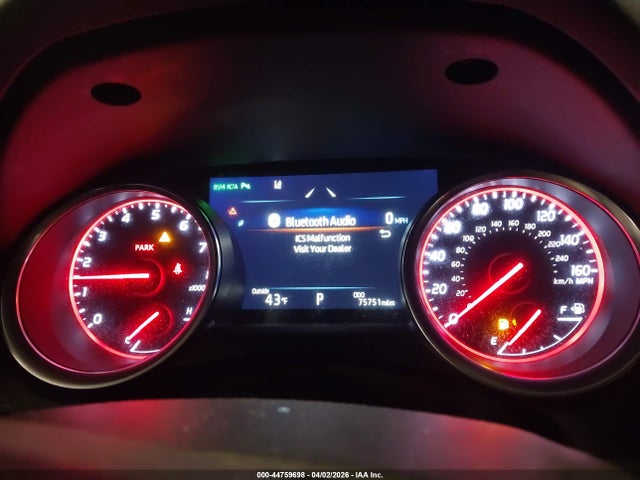 44759698 :رقم المزاد ، 4T1B61HK6JU525363 vin ، 2018 Toyota Camry Xse مزاد بيع