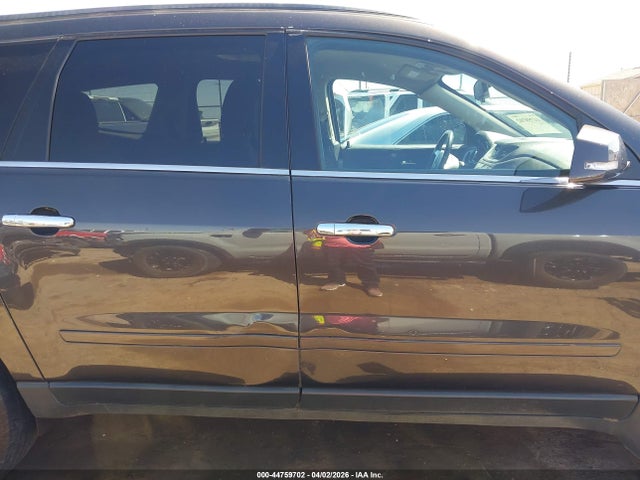 44759702 :رقم المزاد ، 1GNKRGKD3GJ269693 vin ، 2016 Chevrolet Traverse 1lt مزاد بيع