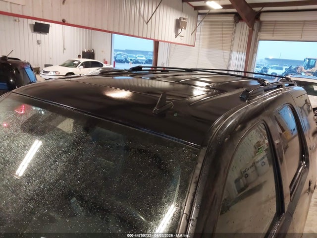 44759732 :رقم المزاد ، 1GNSCCE09BR323124 vin ، 2011 Chevrolet Tahoe Ltz مزاد بيع