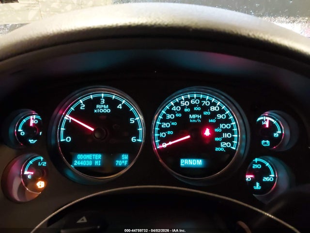 44759732 :رقم المزاد ، 1GNSCCE09BR323124 vin ، 2011 Chevrolet Tahoe Ltz مزاد بيع