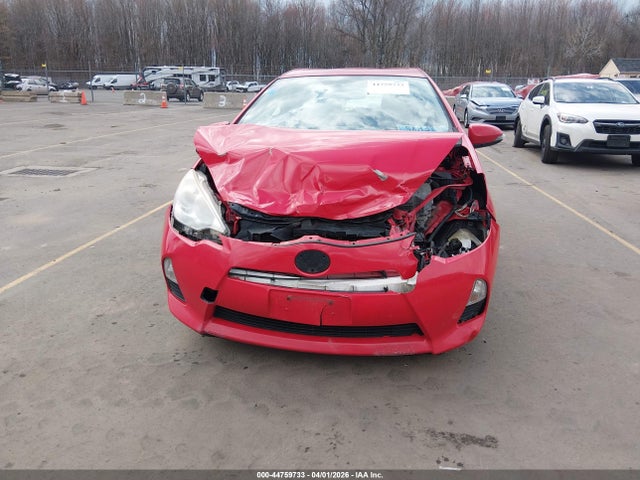 44759733 :رقم المزاد ، JTDKDTB35D1549733 vin ، 2013 Toyota Prius C Two مزاد بيع