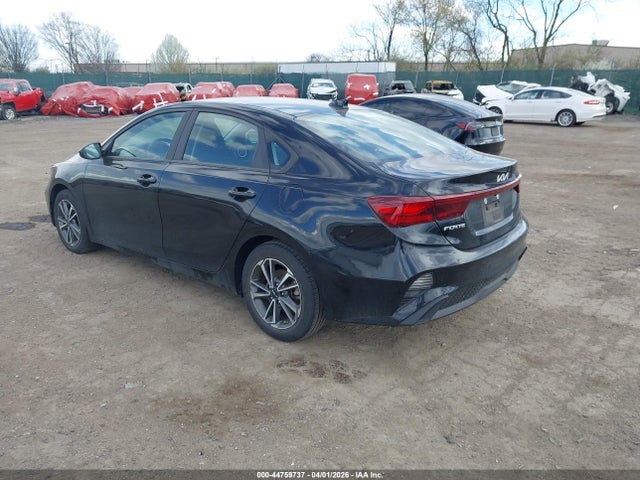 44759737 :رقم المزاد ، 3KPF24AD0NE449884 vin ، 2022 Kia Forte Lxs مزاد بيع