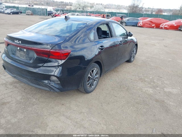44759737 :رقم المزاد ، 3KPF24AD0NE449884 vin ، 2022 Kia Forte Lxs مزاد بيع
