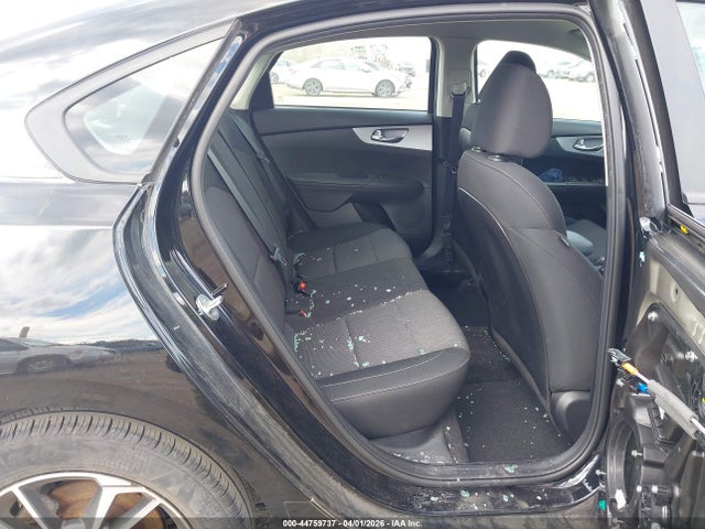 44759737 :رقم المزاد ، 3KPF24AD0NE449884 vin ، 2022 Kia Forte Lxs مزاد بيع