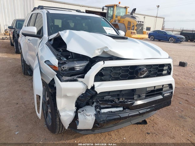 2025 Toyota 4runner Trd Sport Premium მანქანა იყიდება აუქციონზე, vin: JTEVA5AR5S5009338, აუქციონის ნომერი: 44759739