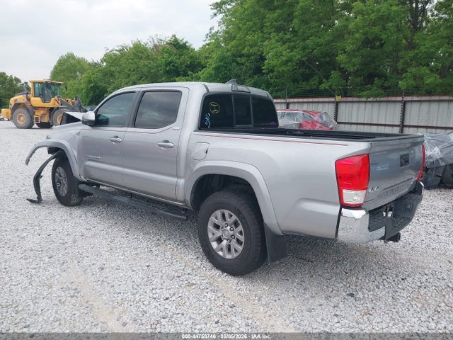 2017 Toyota Tacoma Sr5 V6 მანქანა იყიდება აუქციონზე, vin: 5TFCZ5AN6HX070874, აუქციონის ნომერი: 44759746