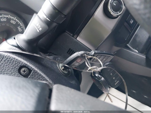 2020 TOYOTA TACOMA 3TMCZ5AN5LM360327 Photo 10